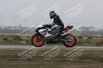 media/Nov-29-2025-TrackDaz (Sat) [[10ae2d9bce]]/C Group/Session 4 (Wheelie Bump)/